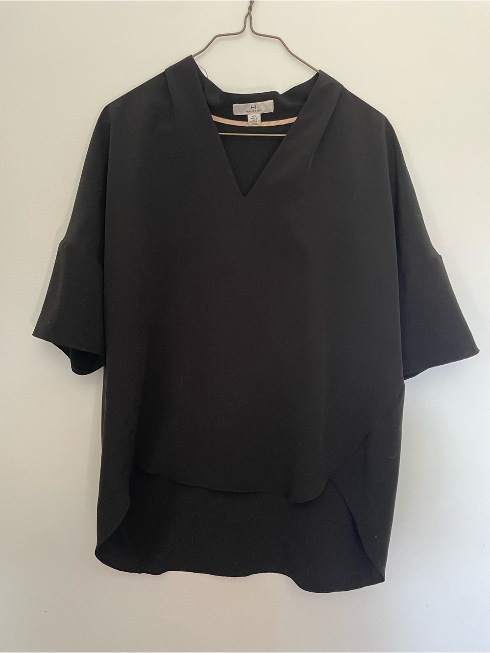 Halston Heritage Black V-Neck Short Sleeve Blouse